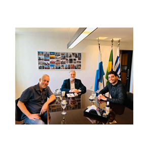INCT-DSI e UFF discutem projeto de construção de memória do 8 de janeiro